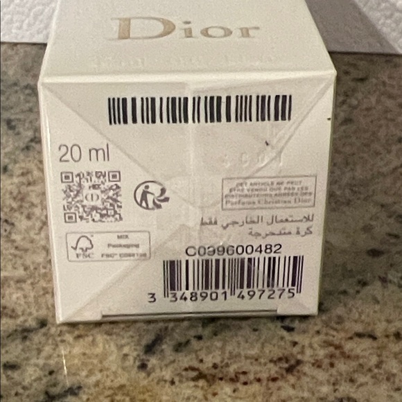 Dior J'adore Eau de Toilette Roller Pearl NIB - Picture 3 of 4